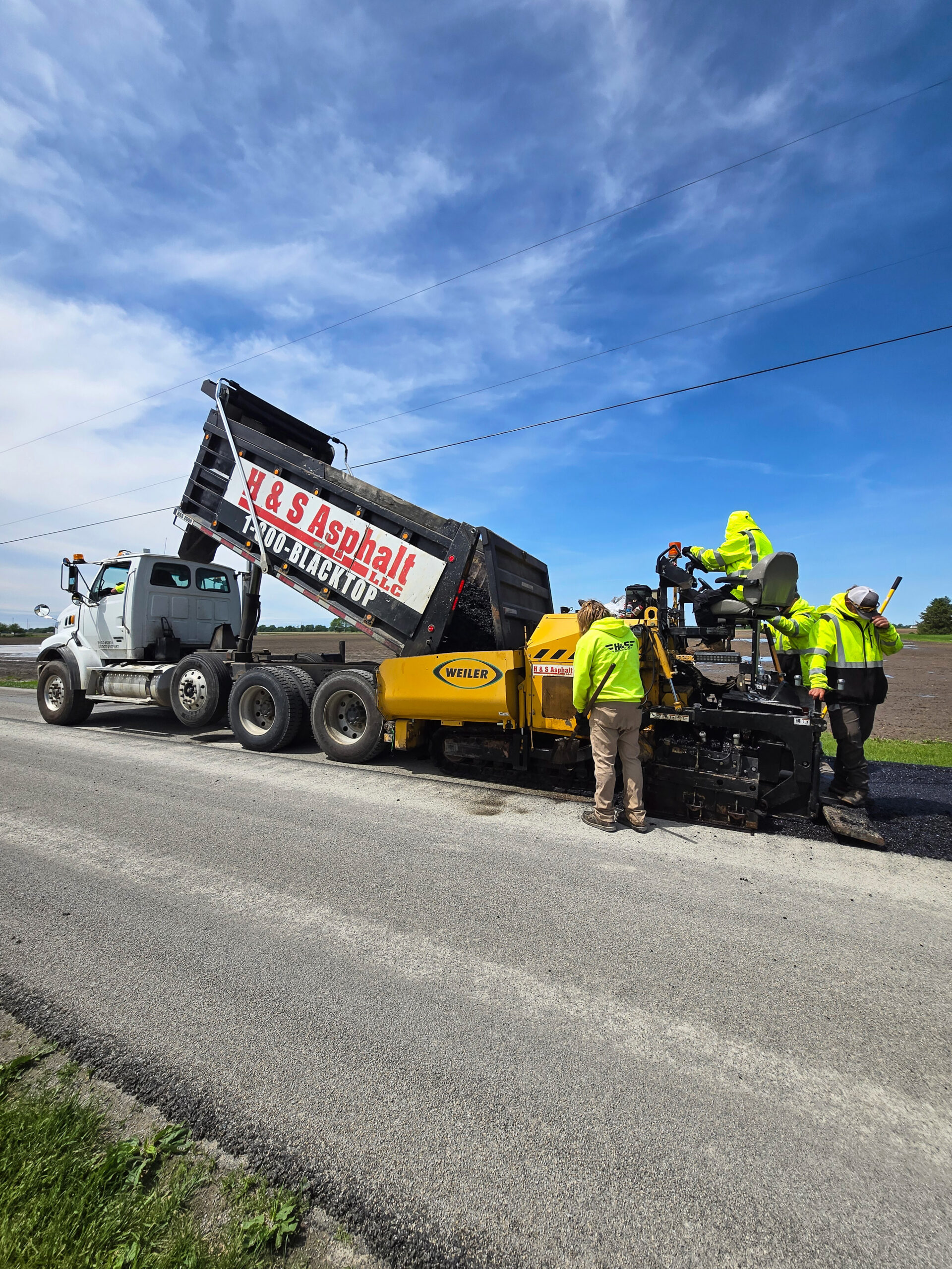 H&S Crew Spreading Asphalt